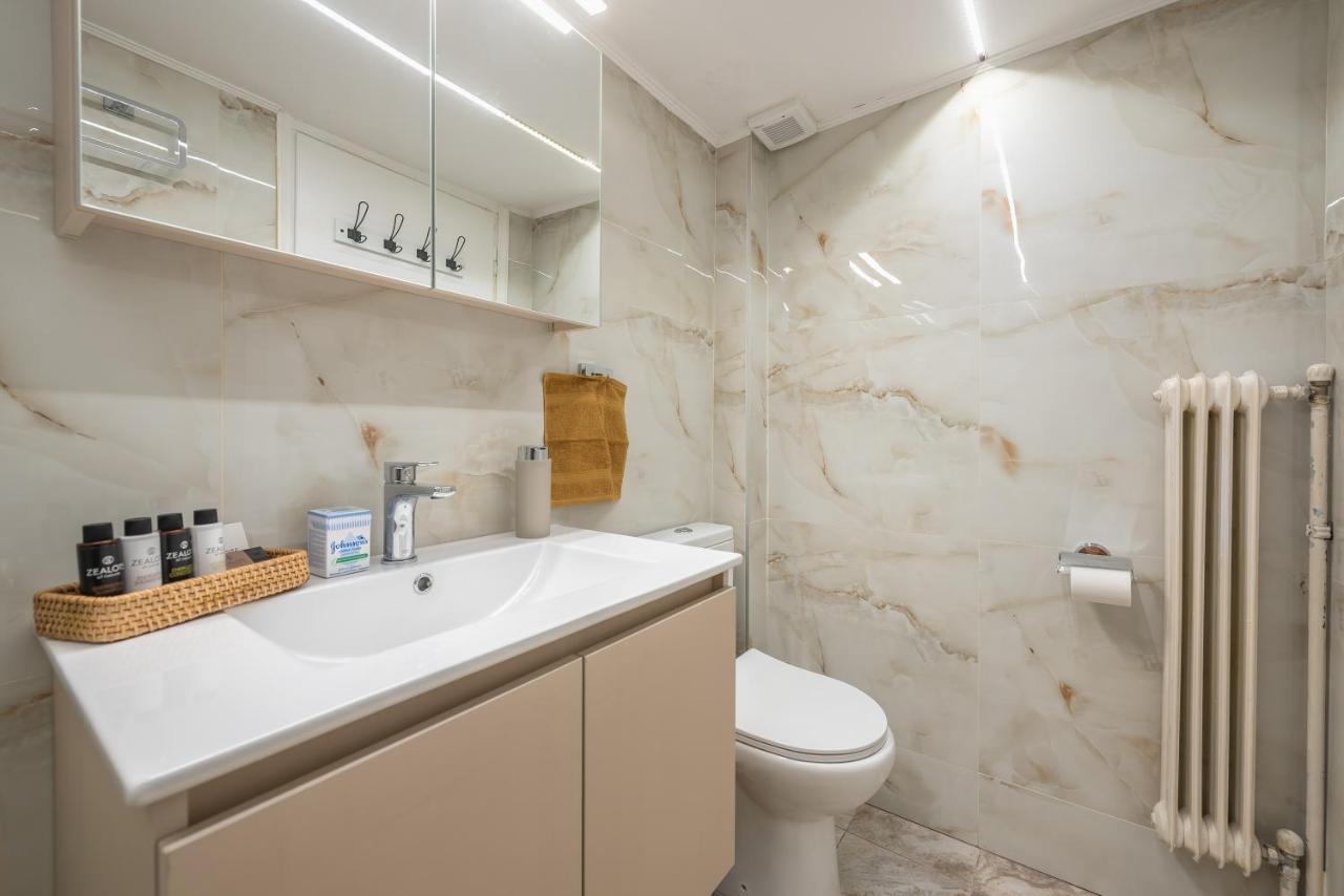 υπέροχο στο ίλιον σύνορα με πετρούπολη Apartment Athens